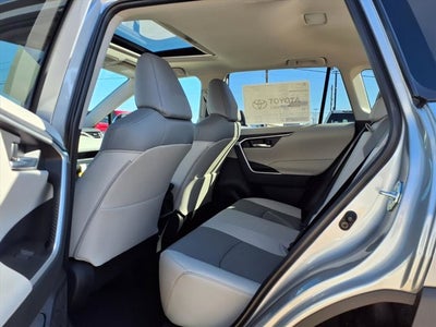 2025 Toyota RAV4 XLE Premium