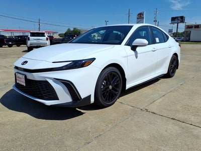 2026 Toyota Camry SE