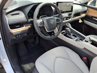 2026 Toyota Grand Highlander Platinum