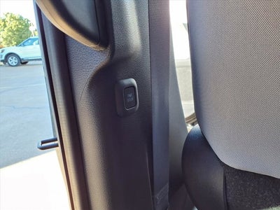 2025 Toyota Sienna LE