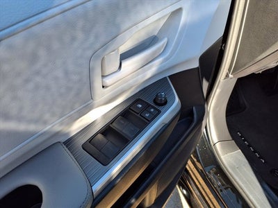 2025 Toyota Sienna LE