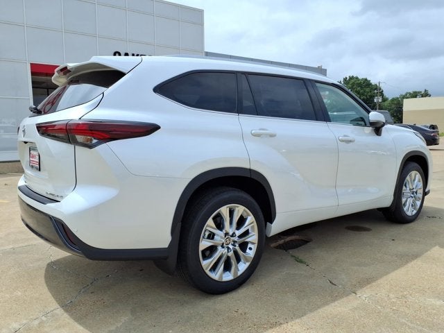2026 Toyota Highlander Limited