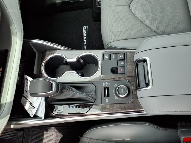 2026 Toyota Highlander Limited