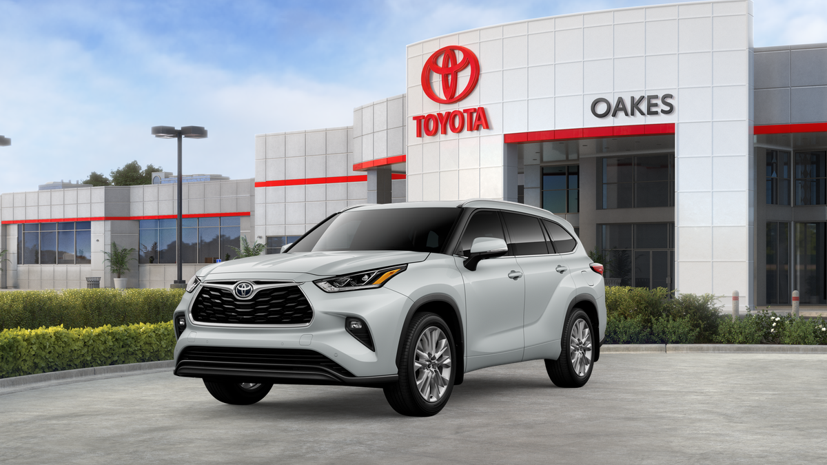 2026 Toyota Highlander Limited AWD's photo