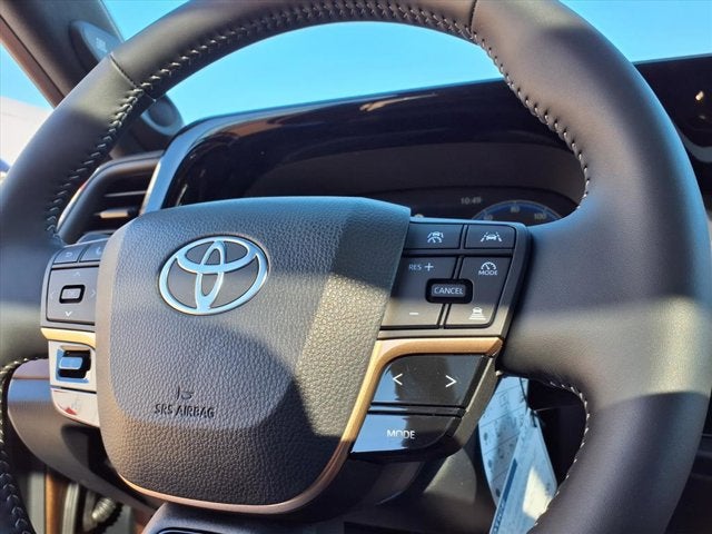 2025 Toyota Toyota Crown Signia Limited