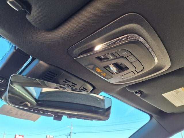 2025 Toyota Toyota Crown Signia Limited