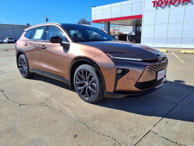 2025 Toyota Toyota Crown Signia Limited