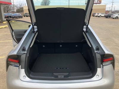 2024 Toyota Prius XLE