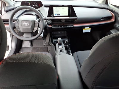 2026 Toyota Prius Plug-in Hybrid SE