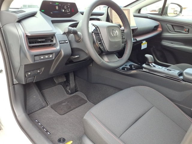 2026 Toyota Prius Plug-in Hybrid SE
