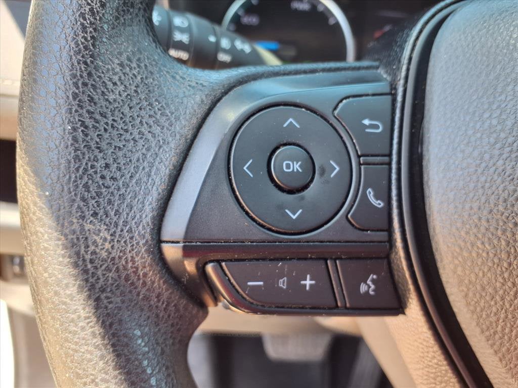 2020 Toyota RAV4 Hybrid XLE