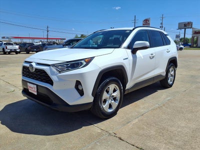 2020 Toyota RAV4 Hybrid XLE