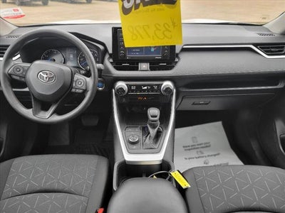 2022 Toyota RAV4 Hybrid XLE