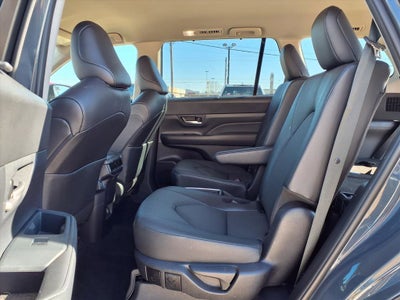 2025 Toyota Grand Highlander XLE