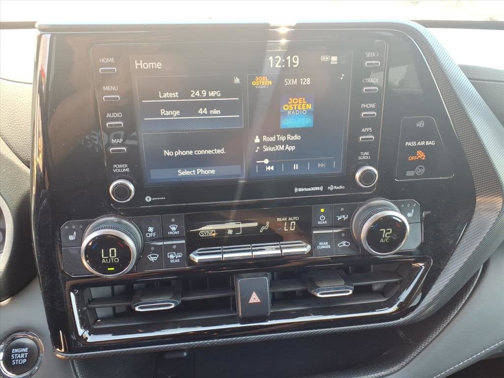2022 Toyota Highlander XSE