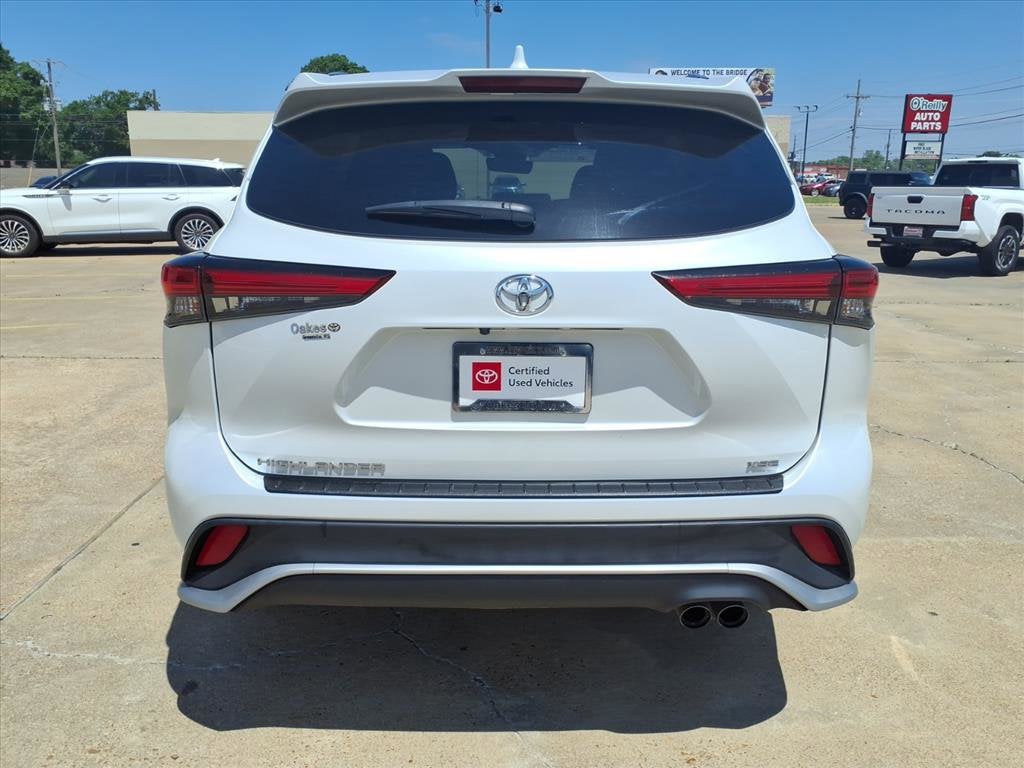 2022 Toyota Highlander XSE