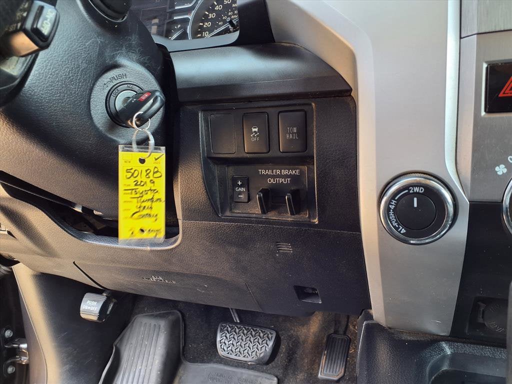 2019 Toyota Tundra 4WD SR5