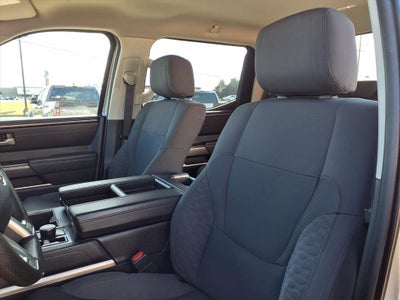 2024 Toyota Tundra 4WD SR5