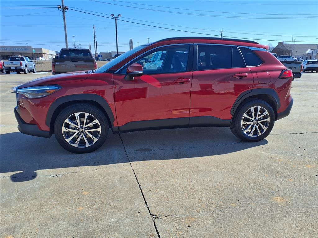 2023 Toyota Corolla Cross XLE